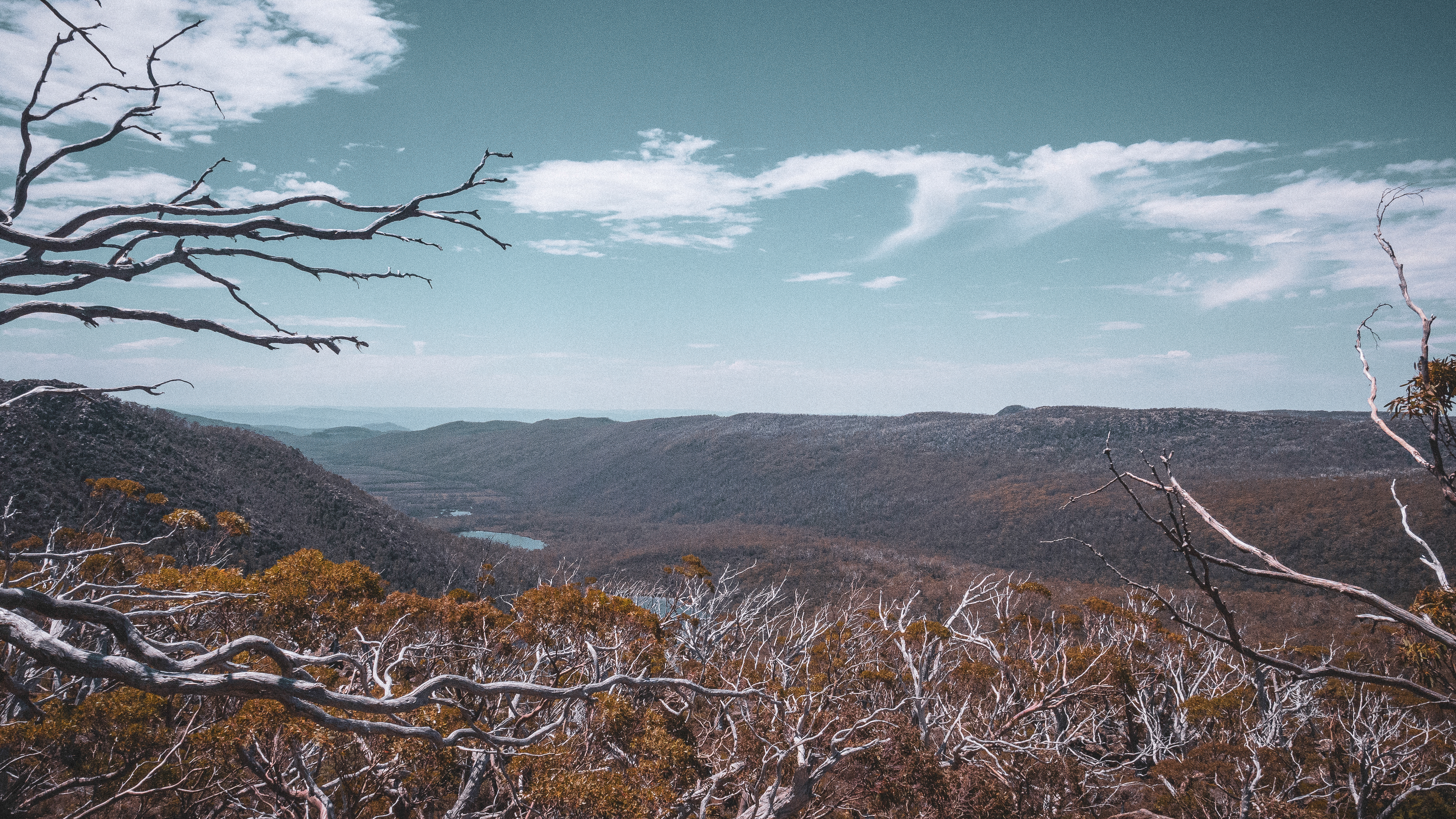 Cradle tarns