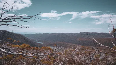 Cradle tarns